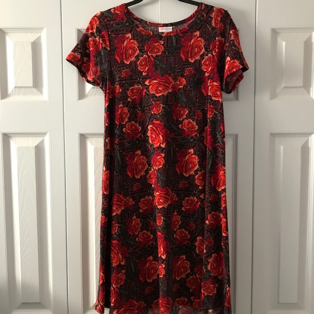 Lularoe Carly